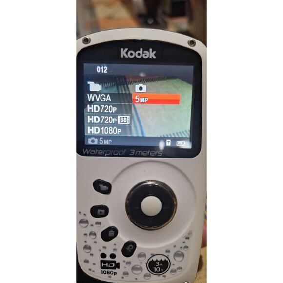 Kodak PlaySport ZX3 HD waterproof pocket camera & video recorder- 1080p HD - Picture 7 of 9